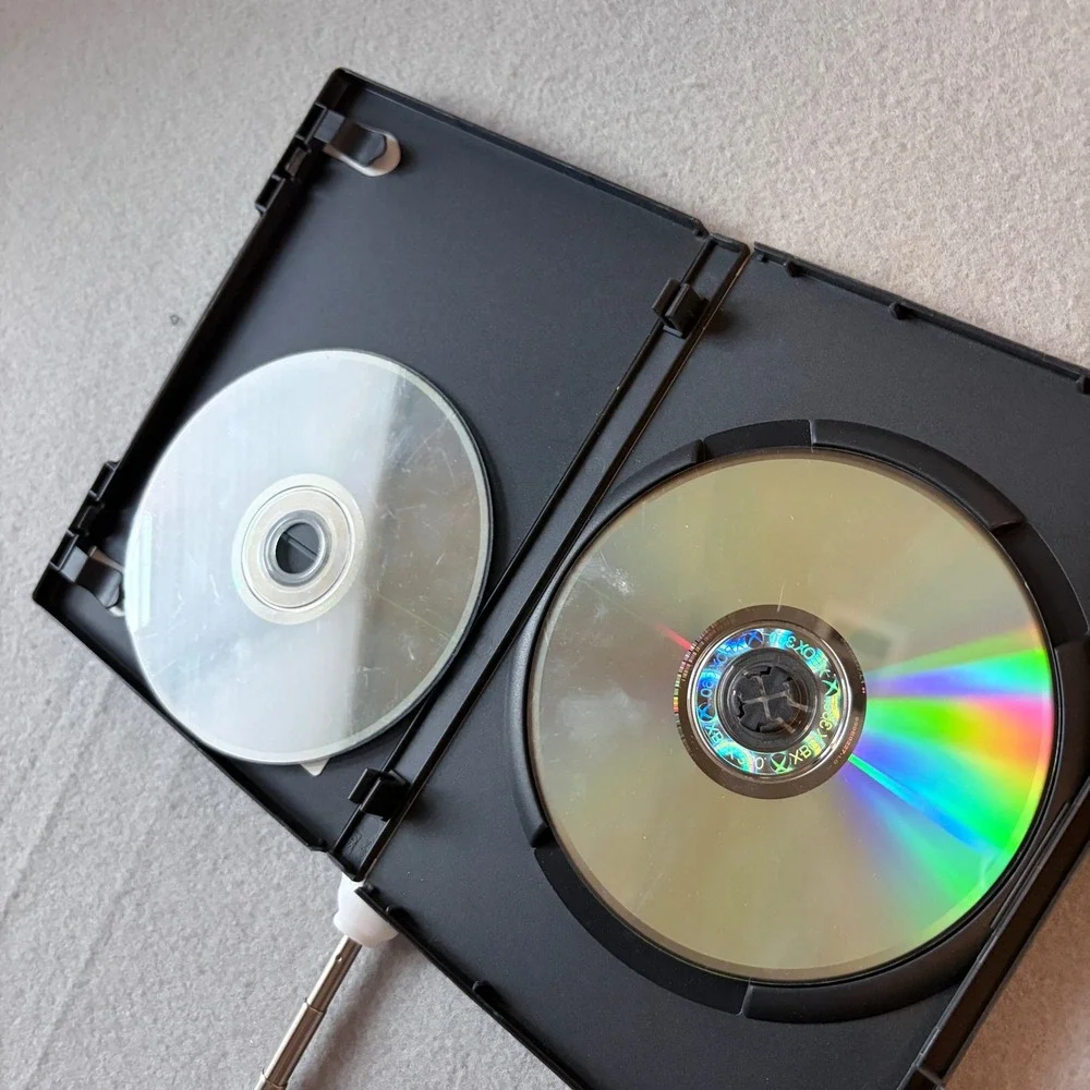 Halo 3 Microsoft Xbox 360 Game Disc and Multiplayer Experience 2-Disc Set 2007